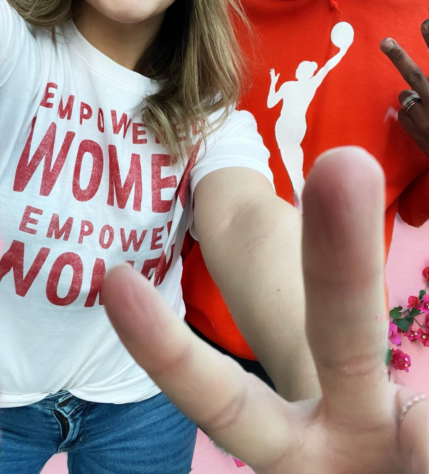 🤍EMPOWERED WOMEN EMPOWER WOMEN, not just today, not just this month. 
EVERY.DAMN. DAY. 🤍
#IWD2021 #ChooseToChallenge #InternationalWomensDay